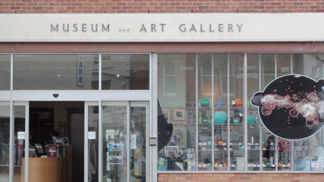 Photo of the Derby Museum and Art Gallery.