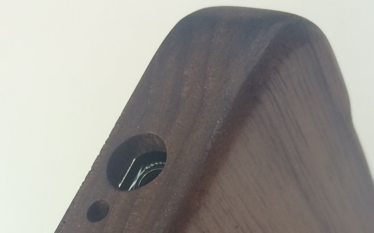 Bamboo Case Headphone Detail