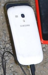 Migrant Samsung White