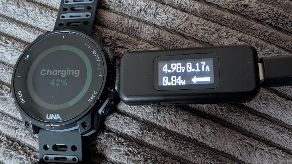 Power monitor showing 0.84W.